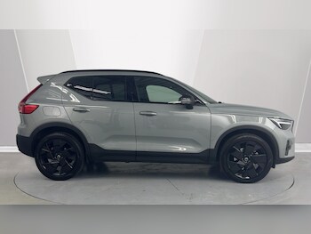 Used Volvo XC40 2025 for sale - 78320516: Photo
