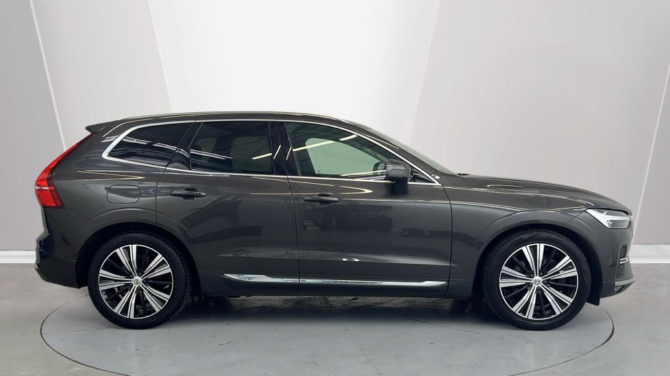 Used Volvo XC60 2021 for sale - 78128957: Photo 3
