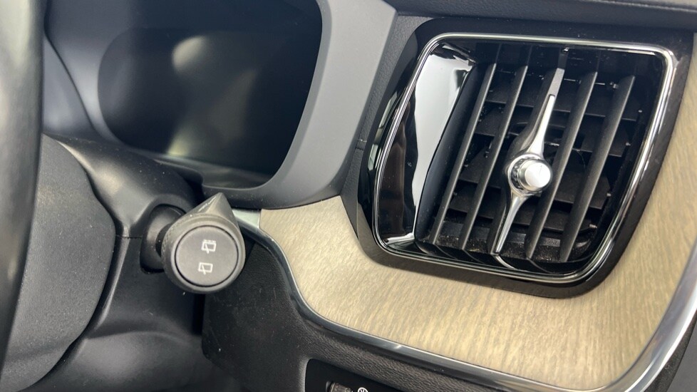 Used Volvo XC60 2021 for sale - 78128957: Photo 66