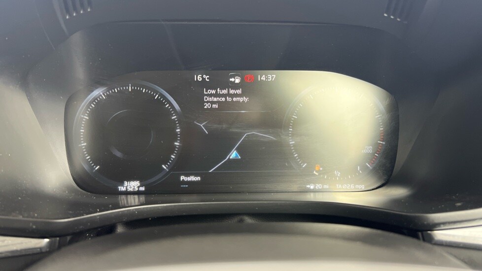 Used Volvo XC60 2018 for sale - 78215926: Photo 11