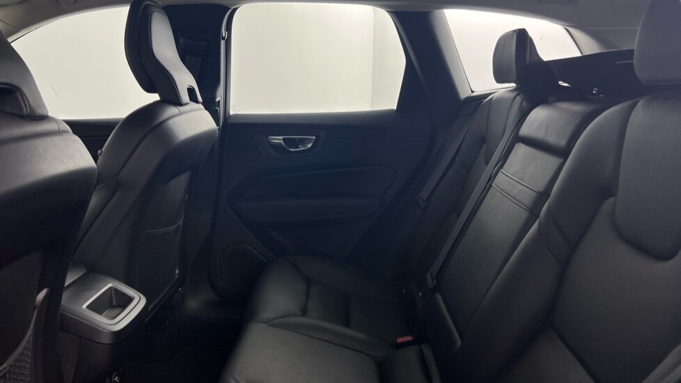 Used Volvo XC60 2018 for sale - 78215926: Photo 33