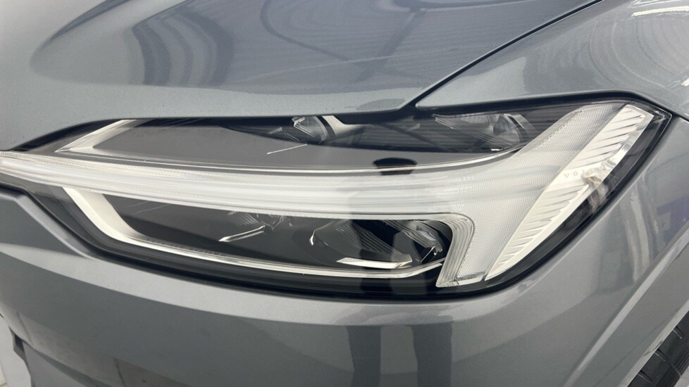 Used Volvo XC60 2018 for sale - 78215926: Photo 45