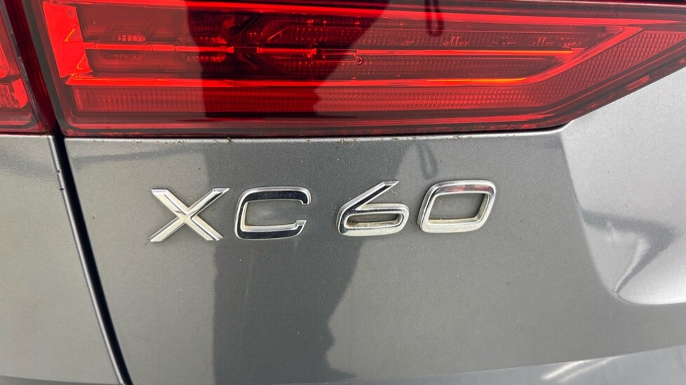 Used Volvo XC60 2018 for sale - 78215926: Photo 52