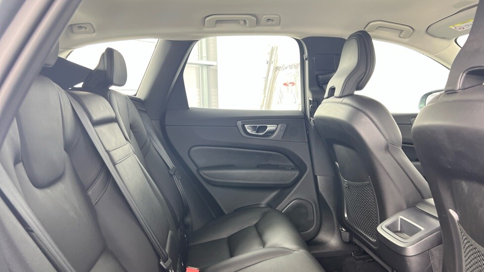 Used Volvo XC60 2018 for sale - 78215926: Photo 6