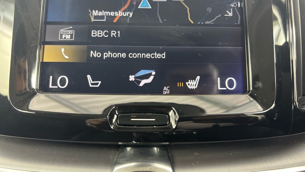 Used Volvo XC60 2018 for sale - 78215926: Photo 66