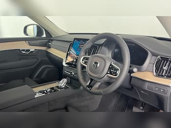 Used Volvo XC90 2026 for sale - 79465477: Photo