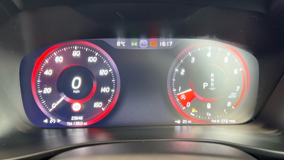 Used Volvo XC40 2021 for sale - 76664474: Photo 11