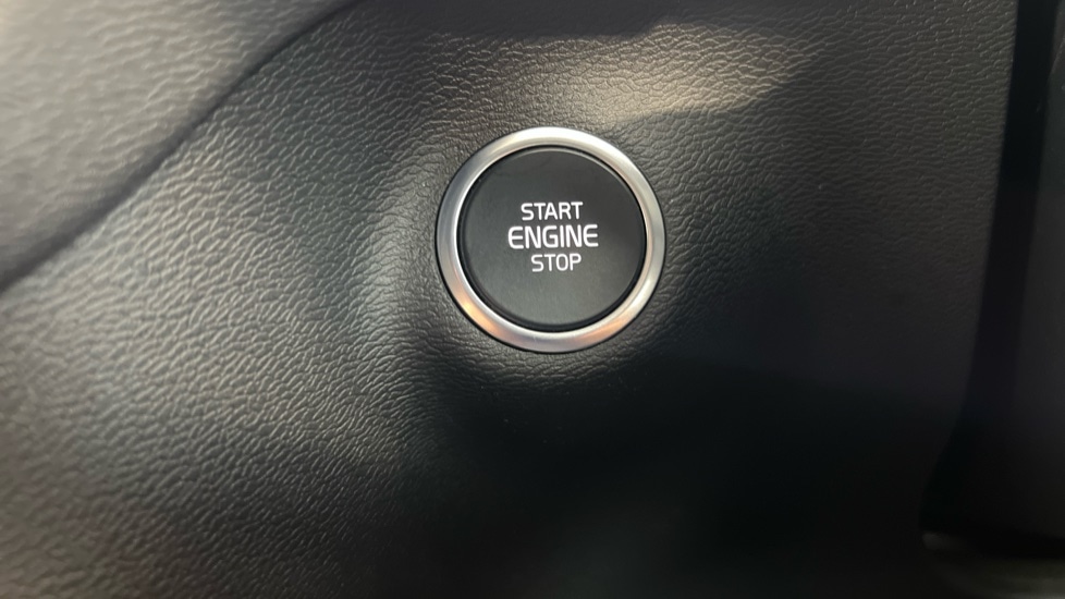 Used Volvo XC40 2021 for sale - 76664474: Photo 27