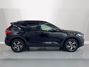 Used Volvo XC40 2021 for sale - 76664474: Photo