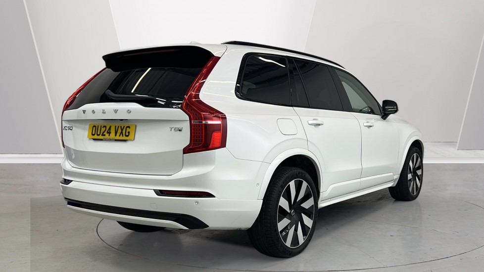 Used Volvo XC90 2024 for sale - 77021906: Photo 2