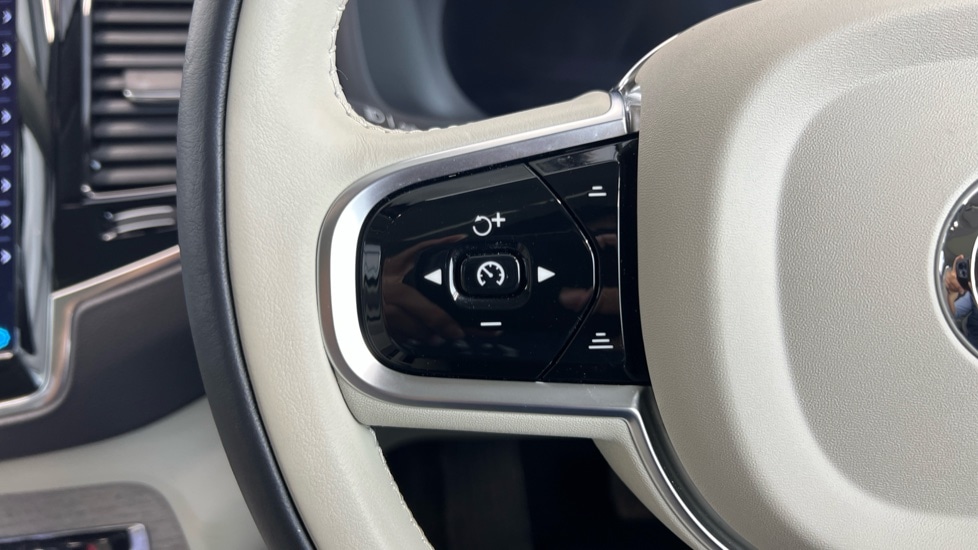 Used Volvo XC90 2024 for sale - 77021906: Photo 21