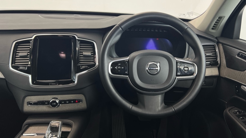 Used Volvo XC90 2023 for sale - 76055774: Photo 10