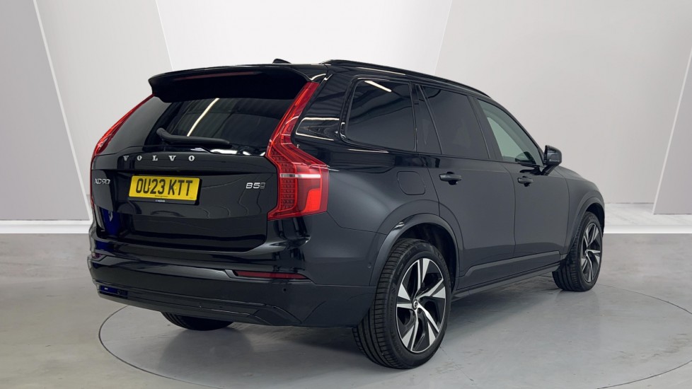 Used Volvo XC90 2023 for sale - 76055774: Photo 2