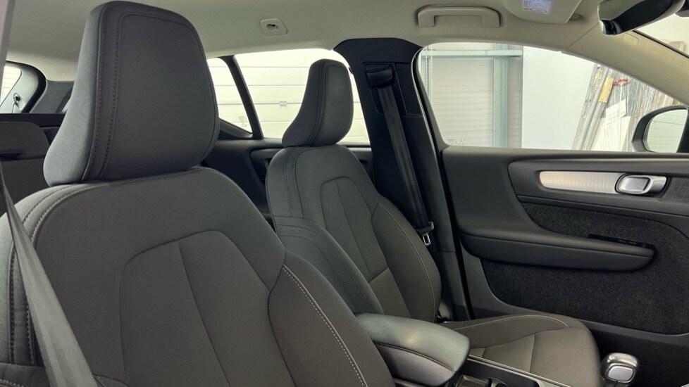 Used Volvo XC40 2022 for sale - 77786116: Photo 31