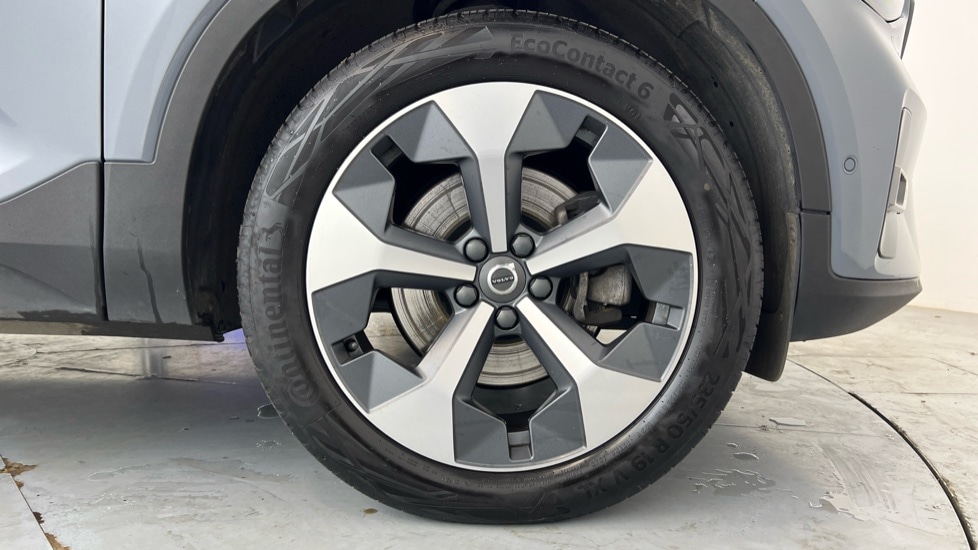 Used Volvo XC40 2022 for sale - 77099009: Photo 9