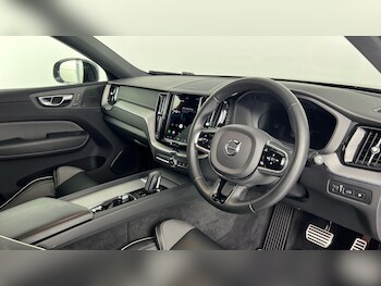Used Volvo XC60 2022 for sale - 78305896: Photo