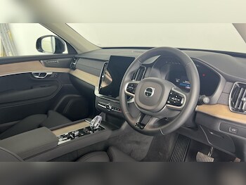 Used Volvo XC90 2025 for sale - 78760596: Photo