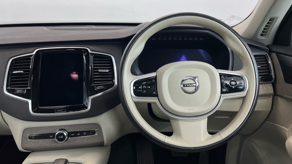Used Volvo XC90 2022 for sale - 77013005: Photo 10
