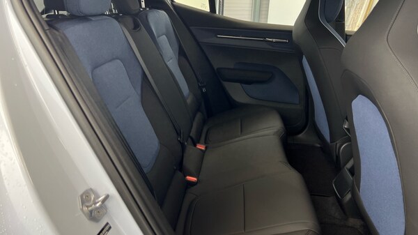 Used Volvo EX30 2025 for sale - 75472821: Photo 6