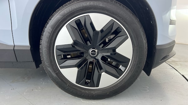 Used Volvo EX30 2025 for sale - 75472821: Photo 9