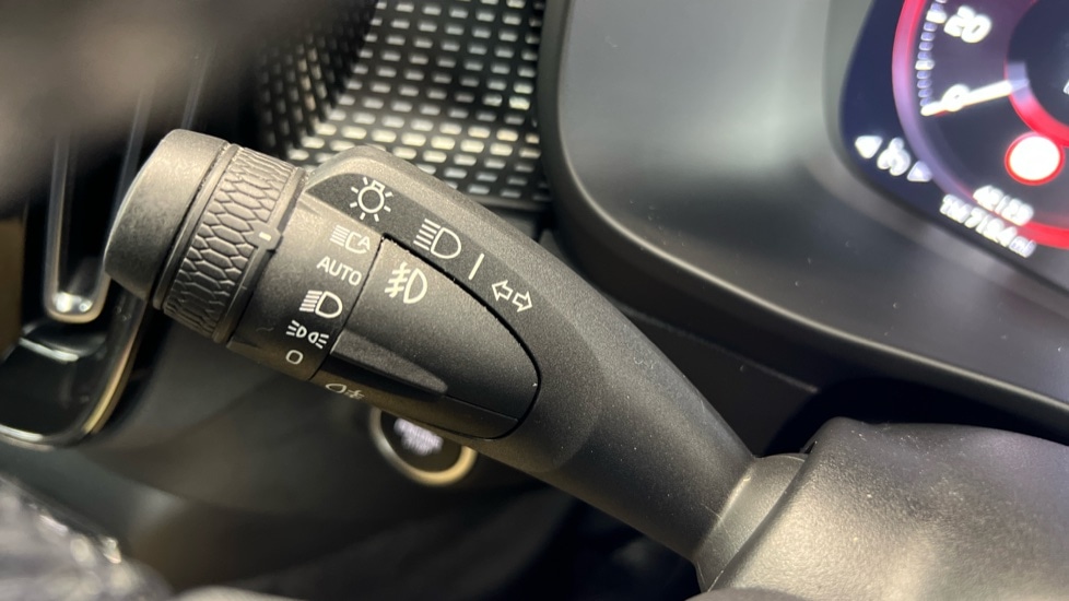 Used Volvo XC40 2022 for sale - 77280973: Photo 20