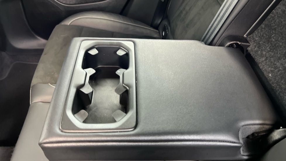 Used Volvo XC40 2022 for sale - 77280973: Photo 34