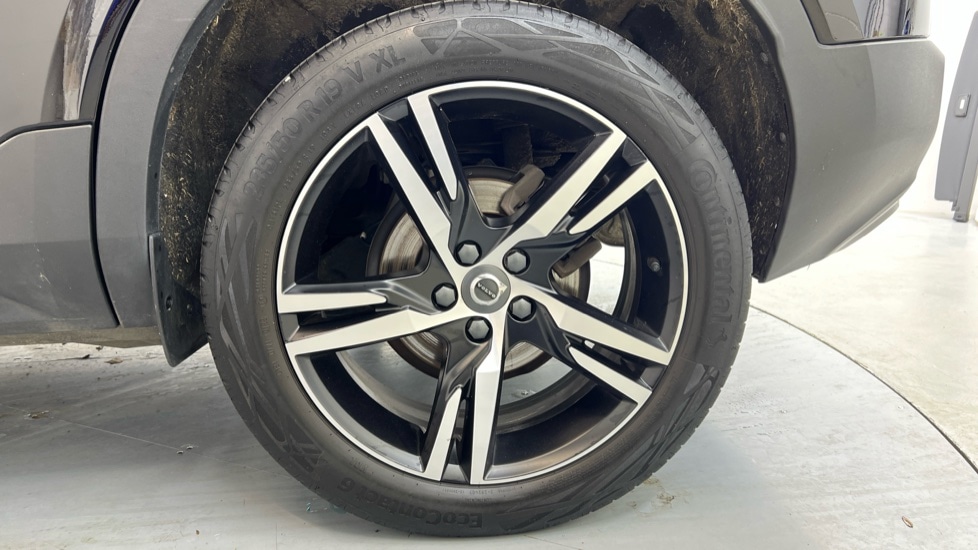 Used Volvo XC40 2022 for sale - 77280973: Photo 43