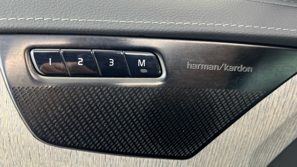 Used Volvo XC90 2022 for sale - 77178163: Photo 41