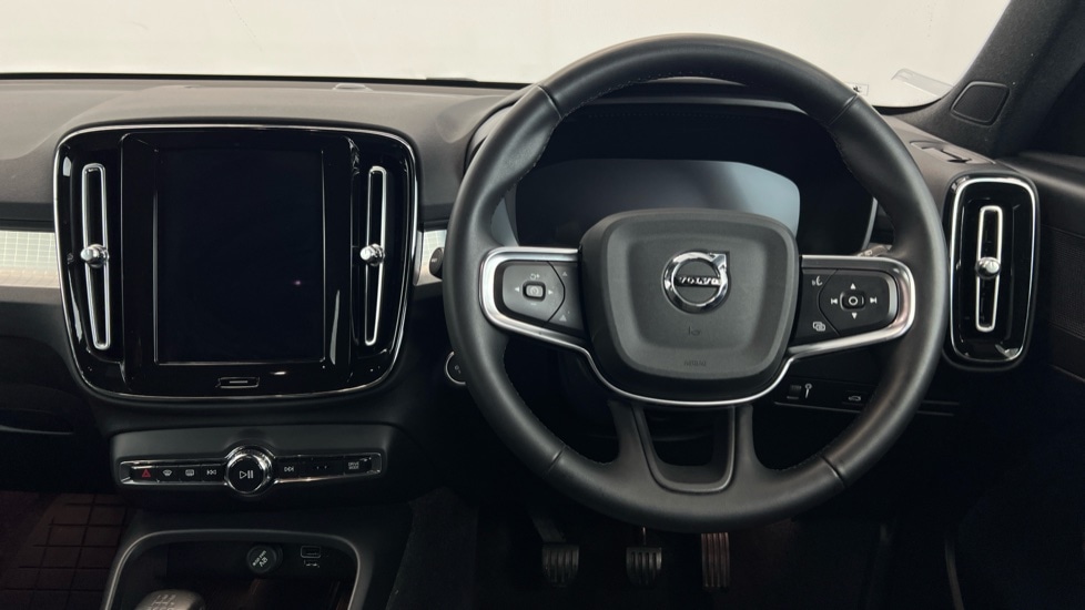 Used Volvo XC40 2022 for sale - 76523464: Photo 10