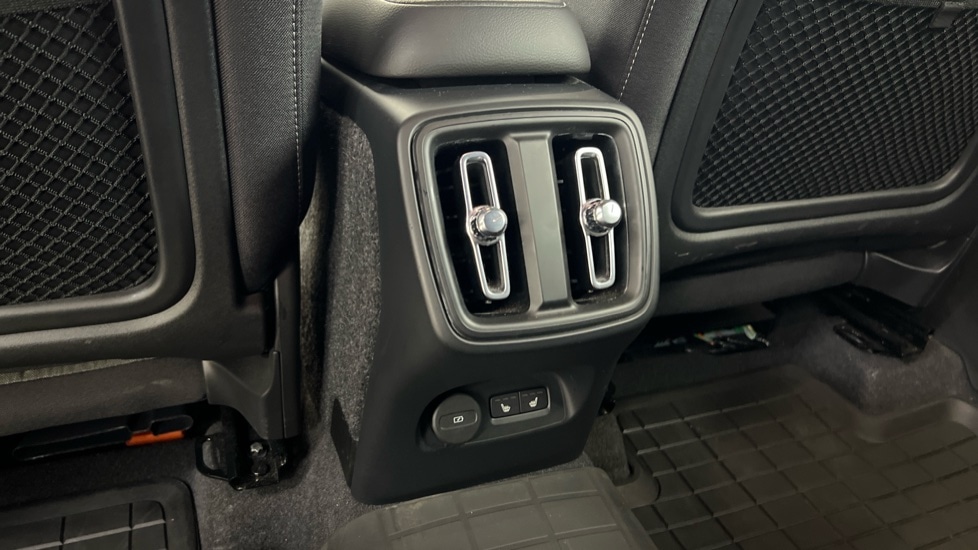 Used Volvo XC40 2022 for sale - 76523464: Photo 15