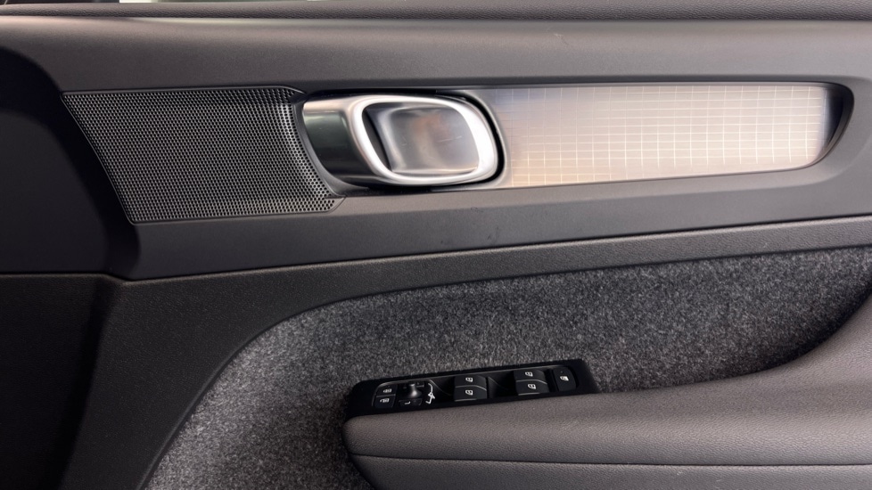 Used Volvo XC40 2022 for sale - 76523464: Photo 29