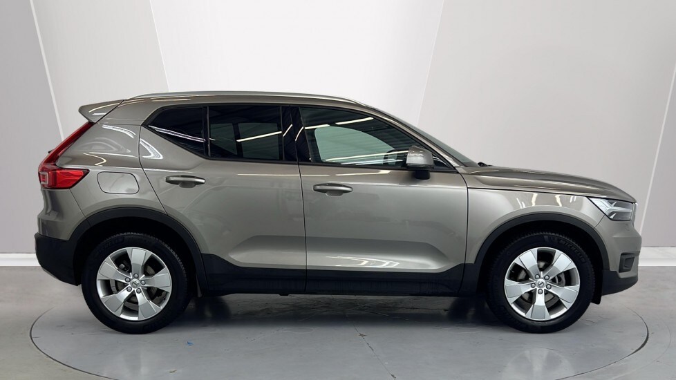 Used Volvo XC40 2022 for sale - 76523464: Photo 3