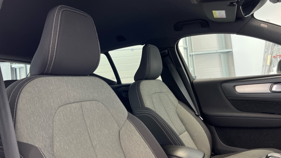 Used Volvo XC40 2022 for sale - 76523464: Photo 31