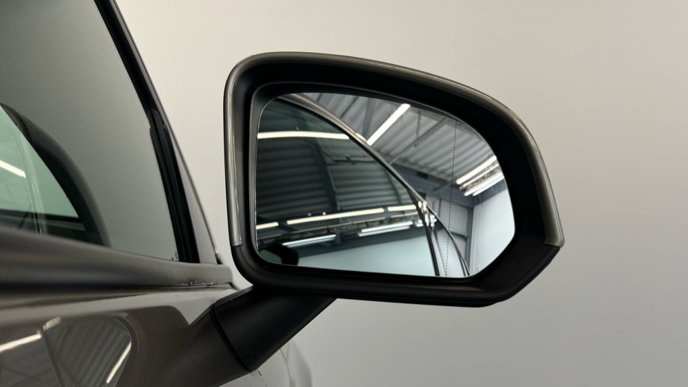 Used Volvo XC40 2022 for sale - 76523464: Photo 32