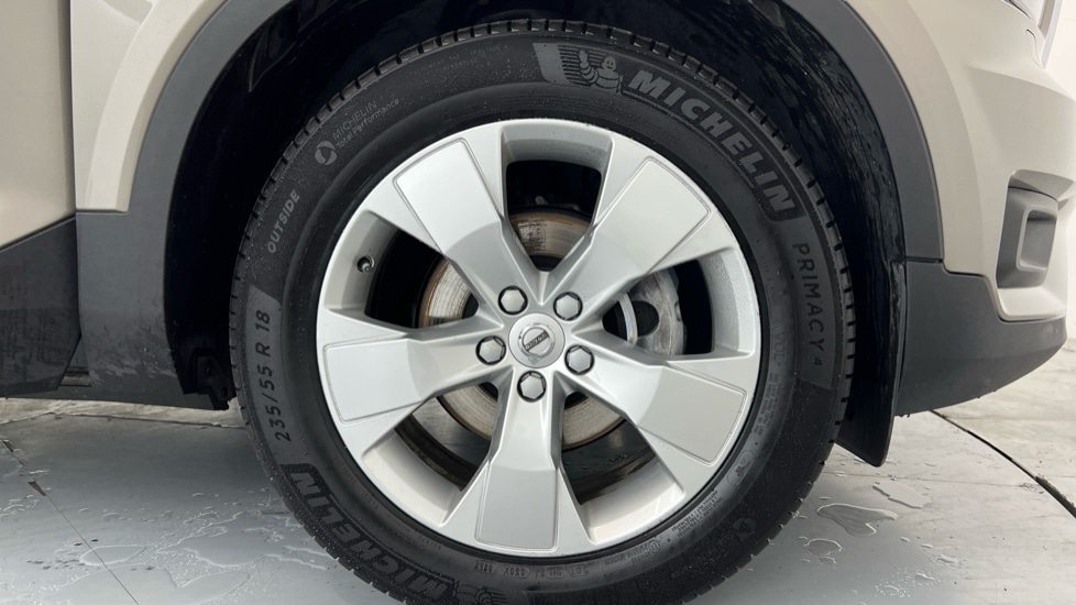 Used Volvo XC40 2022 for sale - 76523464: Photo 9