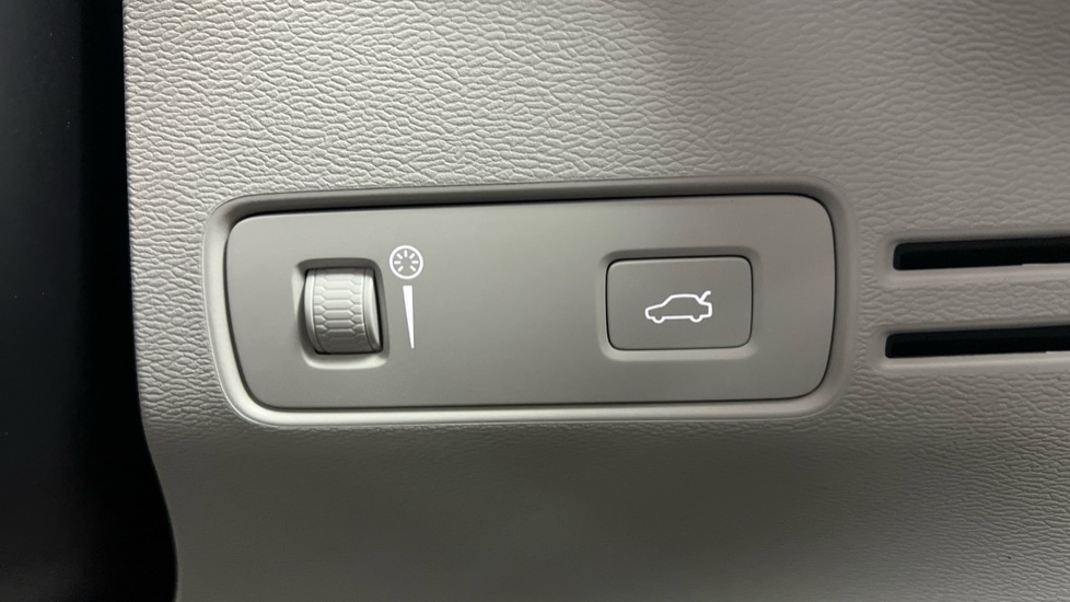 Used Volvo XC40 2020 for sale - 76804059: Photo 18