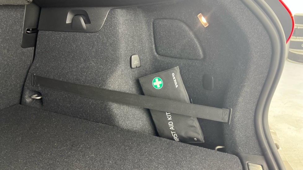 Used Volvo XC40 2020 for sale - 76804059: Photo 40