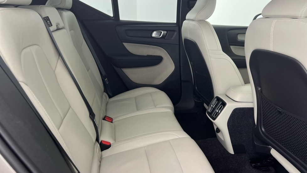 Used Volvo XC40 2020 for sale - 76804059: Photo 6