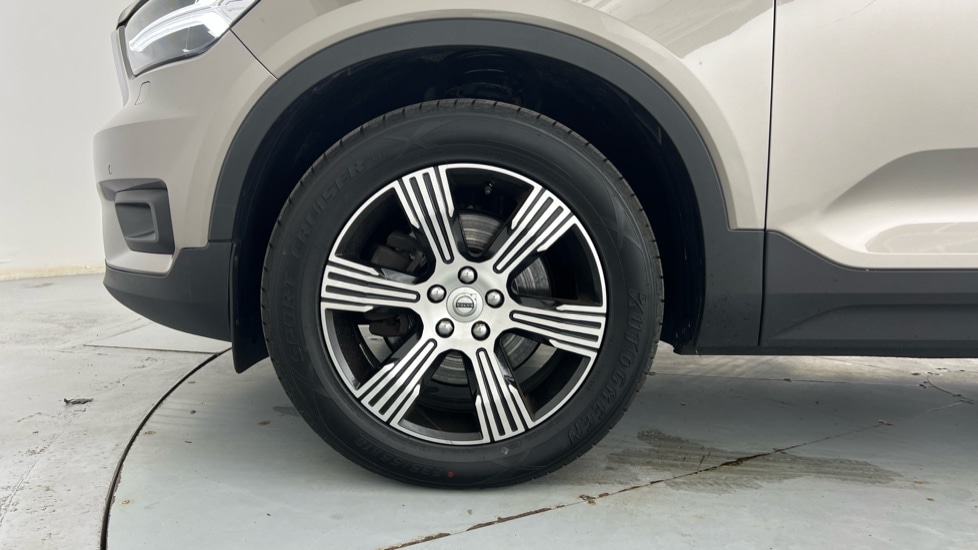 Used Volvo XC40 2020 for sale - 76804059: Photo 9