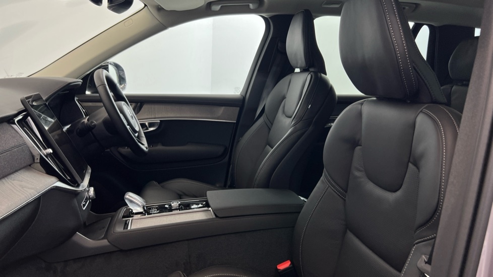Used Volvo XC90 2025 for sale - 77151557: Photo 40