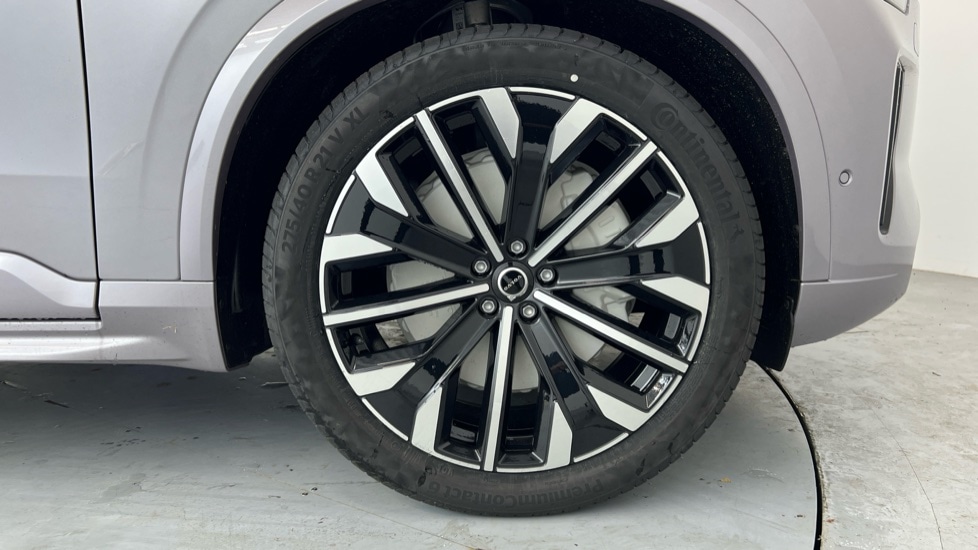 Used Volvo XC90 2025 for sale - 77151557: Photo 9