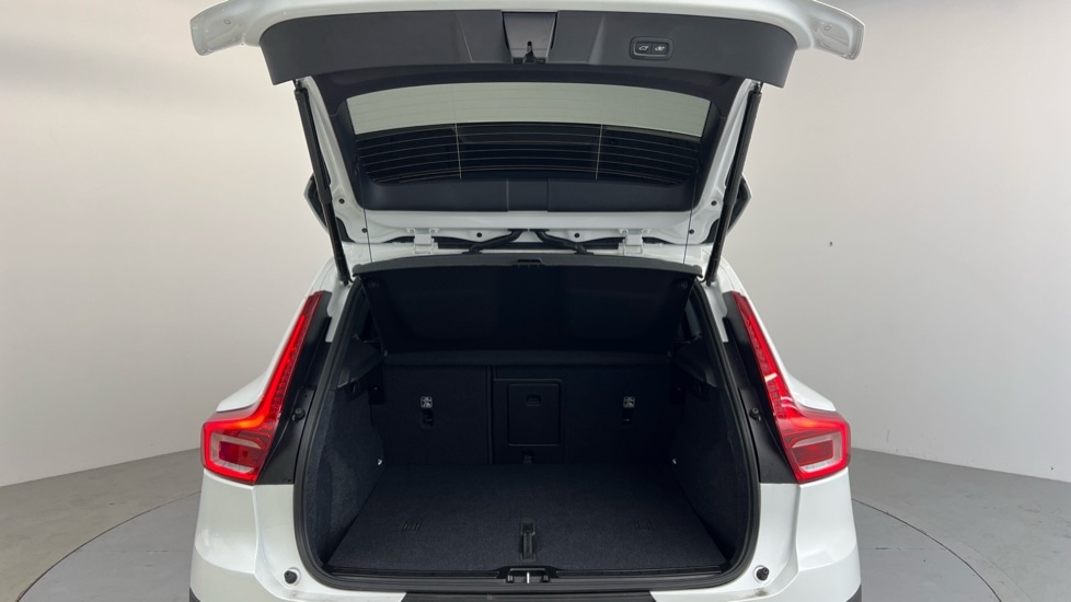 Used Volvo XC40 2024 for sale - 77205595: Photo 13