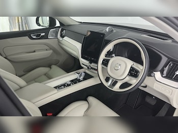 Used Volvo XC60 2026 for sale - 79465404: Photo