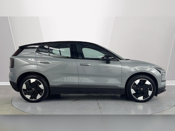 Used Volvo EX30 2025 for sale - 79622670: Photo