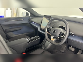 Used Volvo EX30 2025 for sale - 79622670: Photo