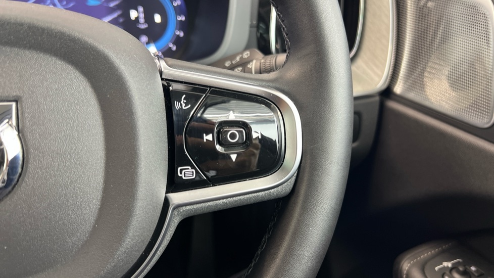 Used Volvo XC60 2024 for sale - 77269303: Photo 22