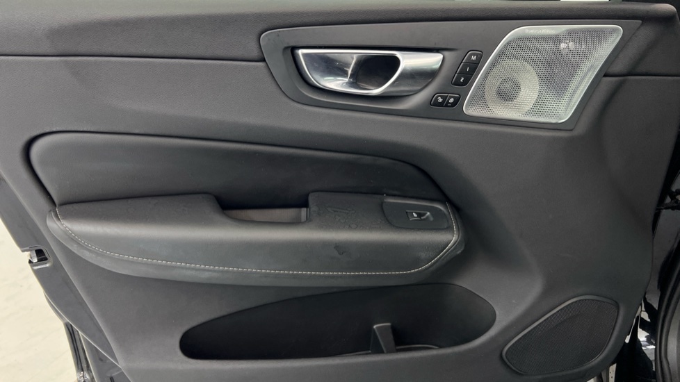 Used Volvo XC60 2024 for sale - 77269303: Photo 39