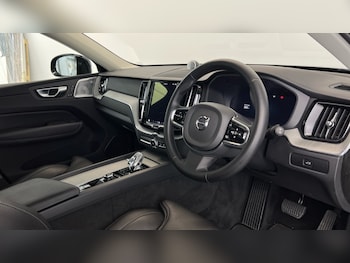 Used Volvo XC60 2024 for sale - 77269303: Photo