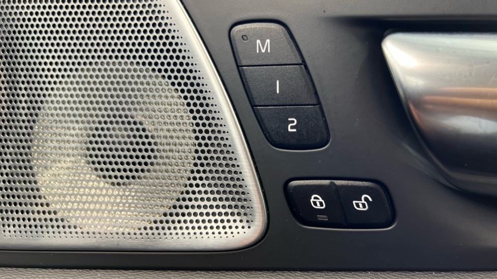 Used Volvo XC60 2024 for sale - 77269303: Photo 53