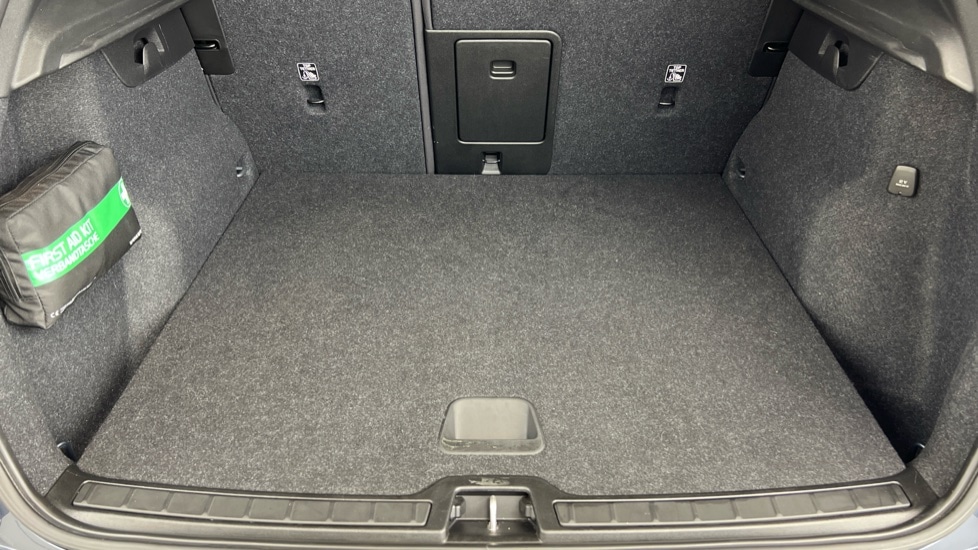 Used Volvo XC40 2021 for sale - 76528932: Photo 39